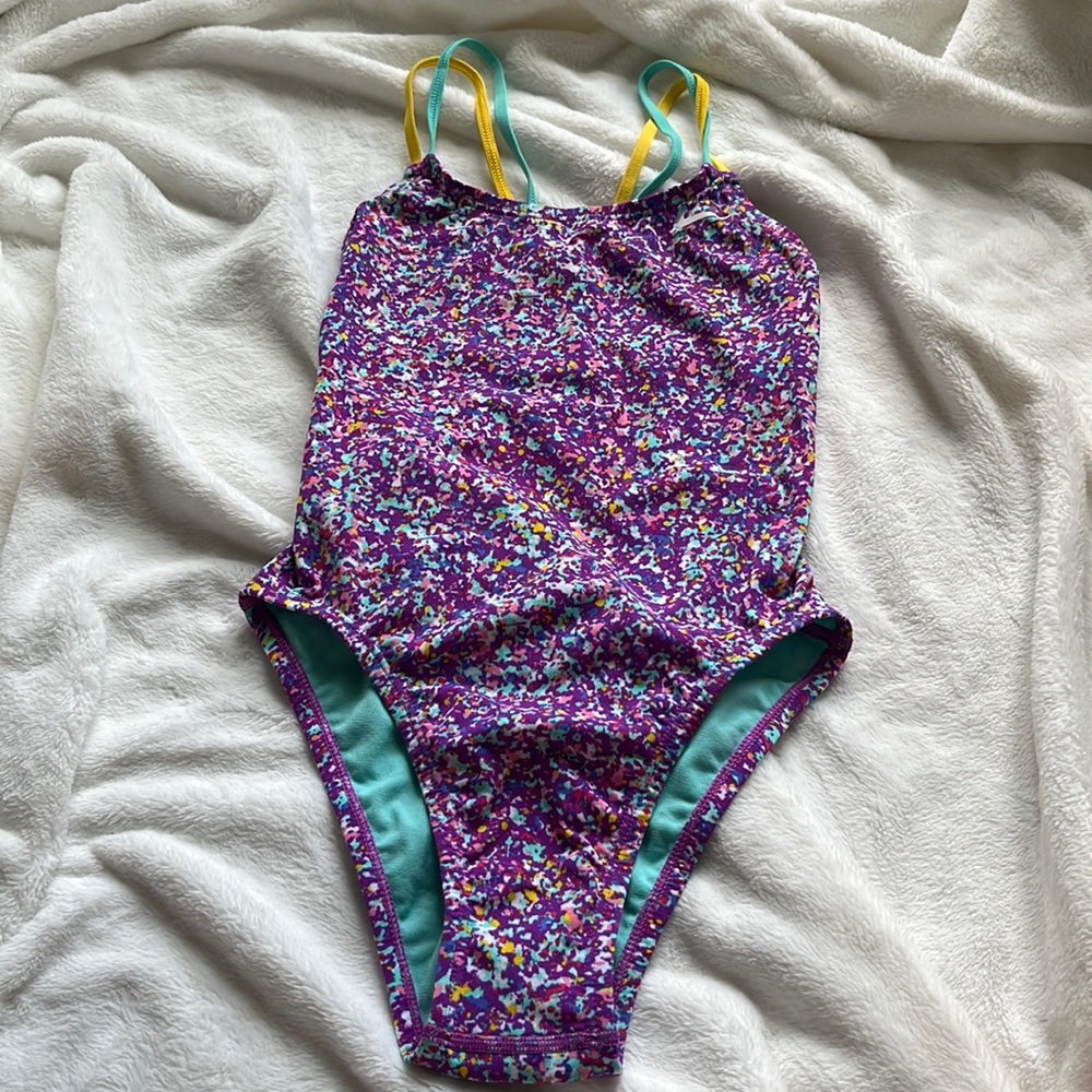 Nike hydrastrong purple abstract pattern swim suit for training or beach